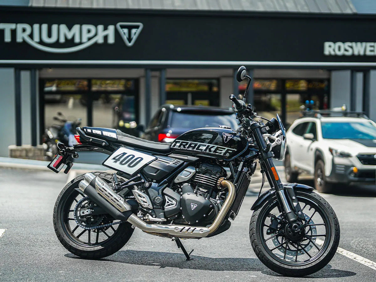 2026 Triumph Tracker 400 photo 1