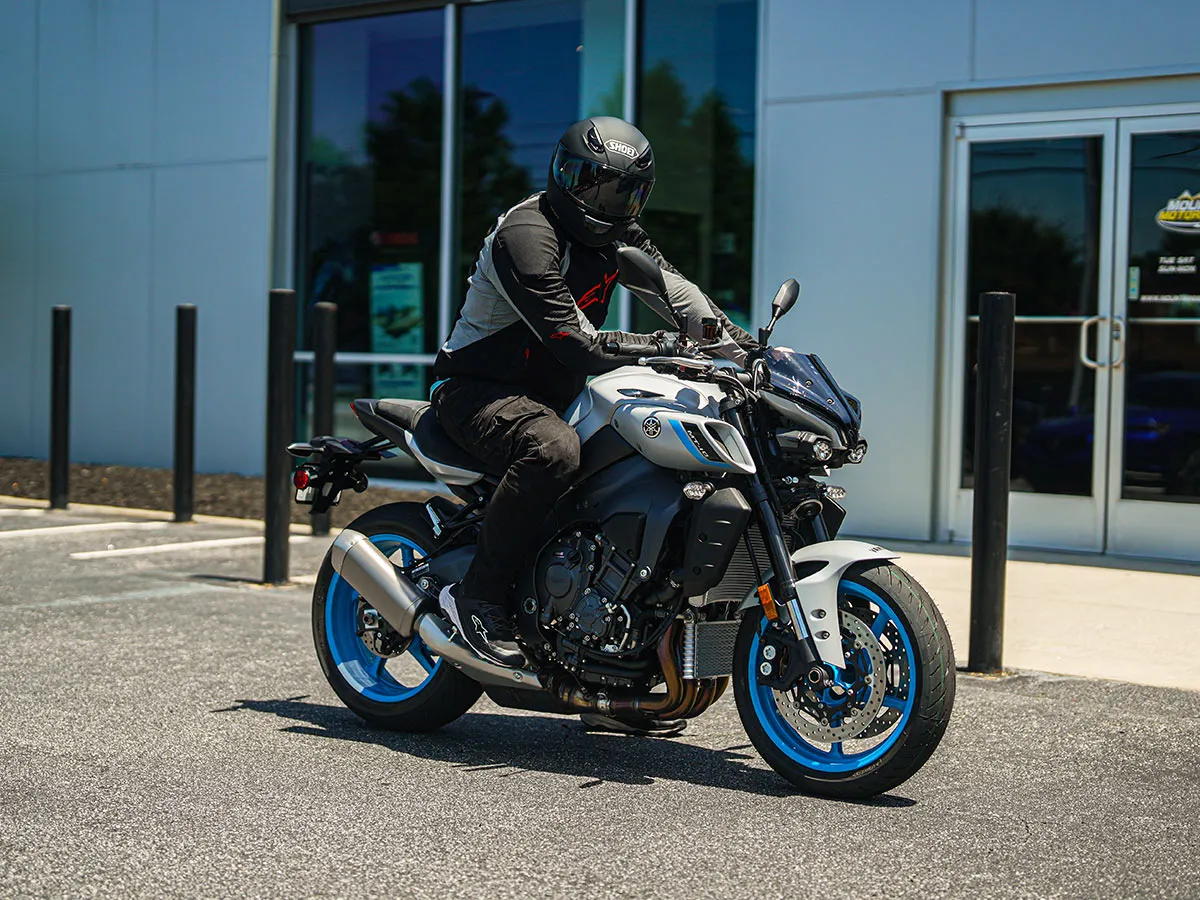 2025 Yamaha MT-10 photo 1