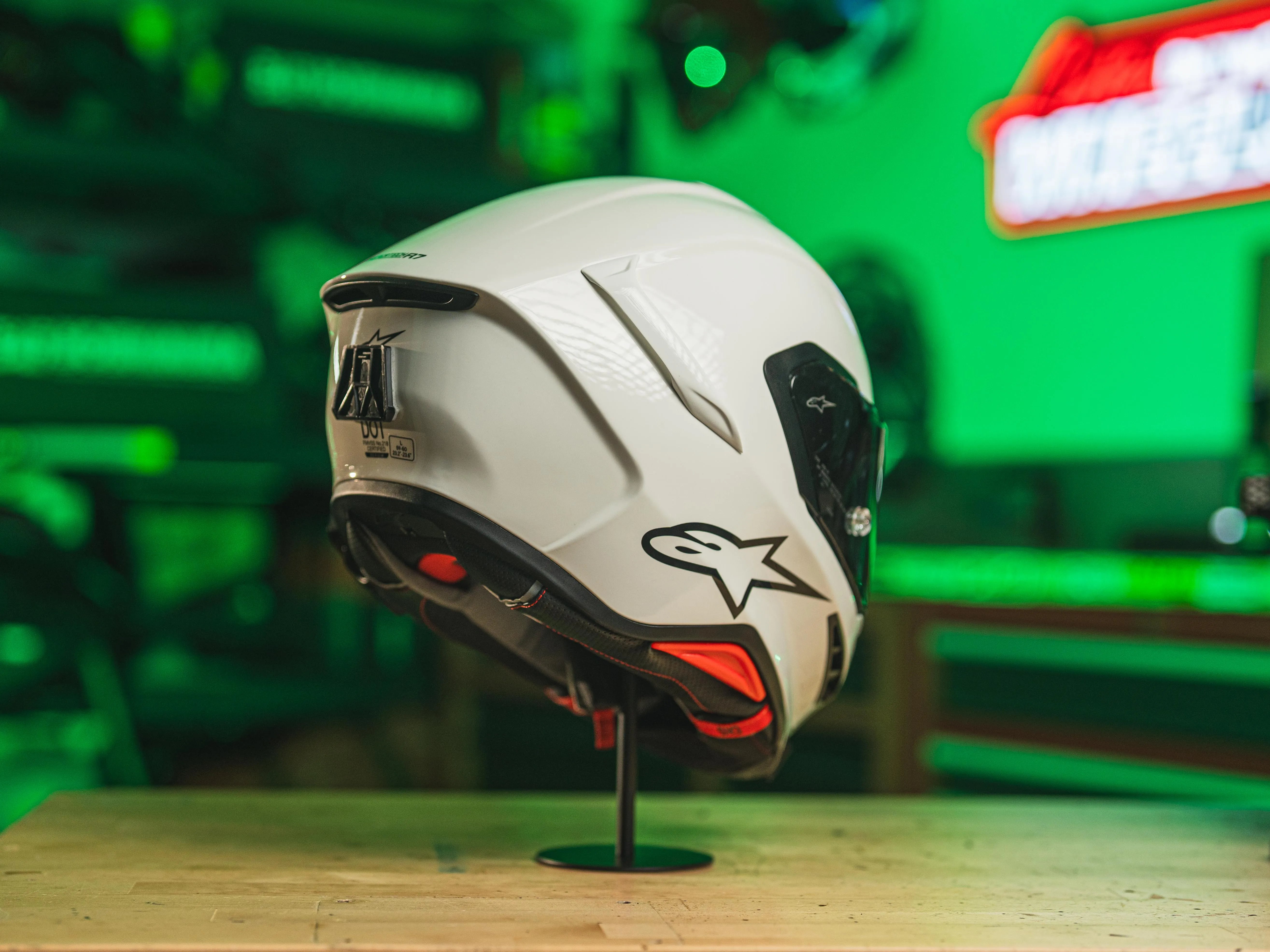 Alpinestars Supertech R7 photo 2