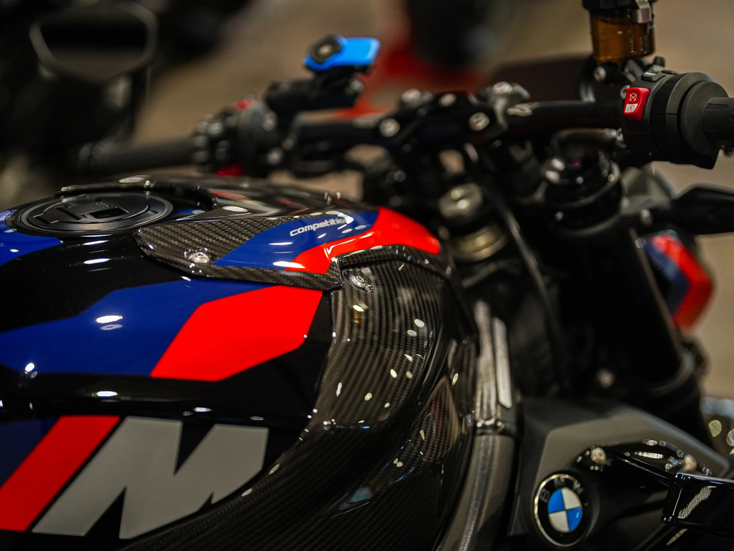 2024 BMW M 1000 R (M Competition) photo 3