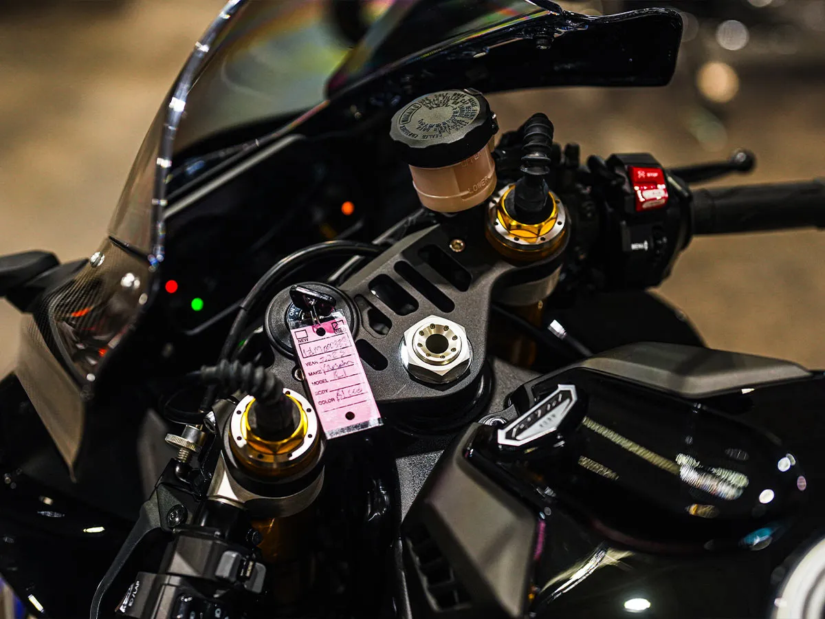 2025 Yamaha R1M photo 4