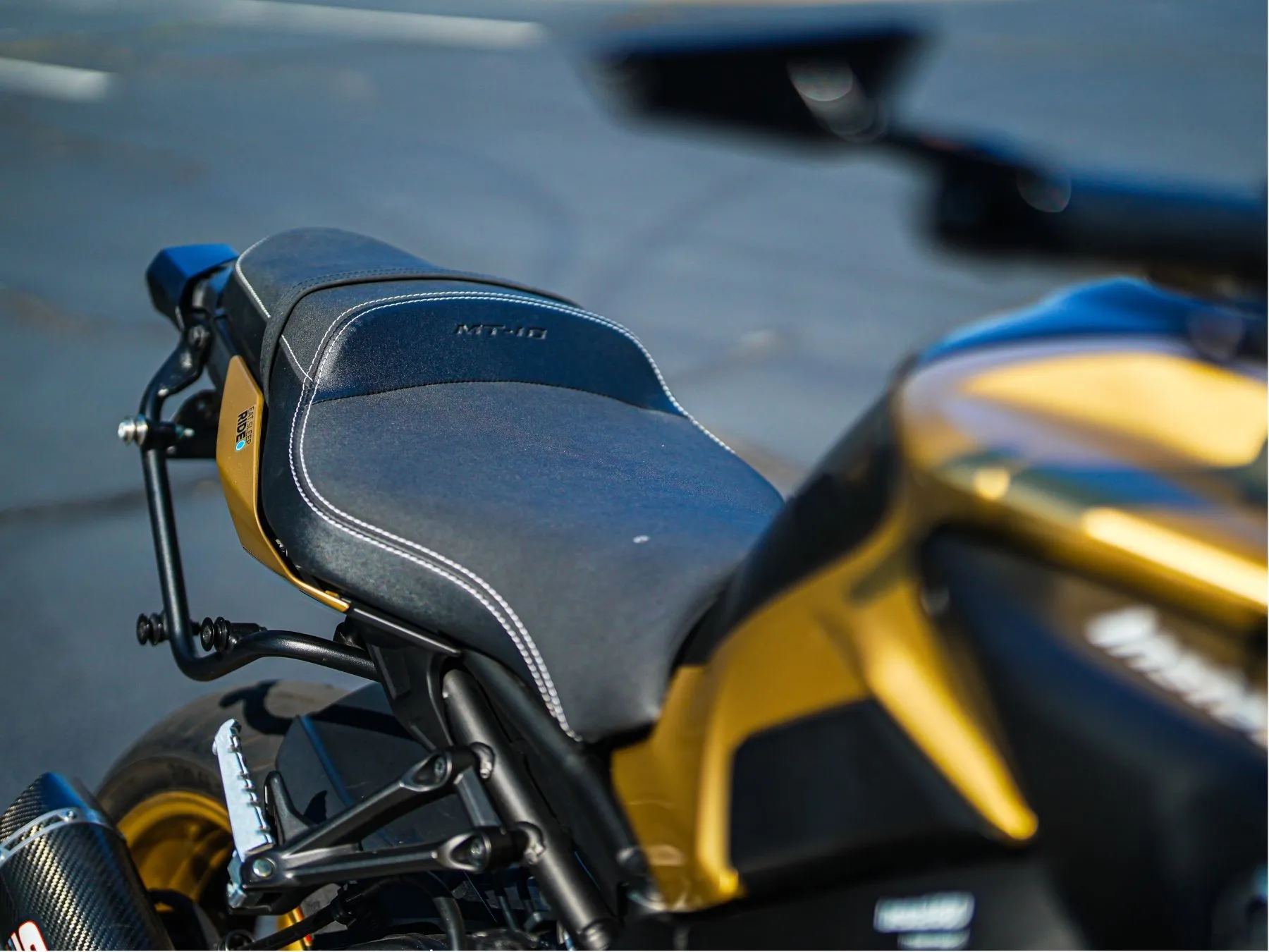 2019 Yamaha MT-10 photo 8