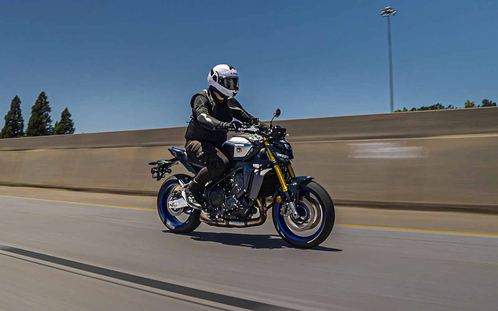 2026 Yamaha MT-09 SP hero