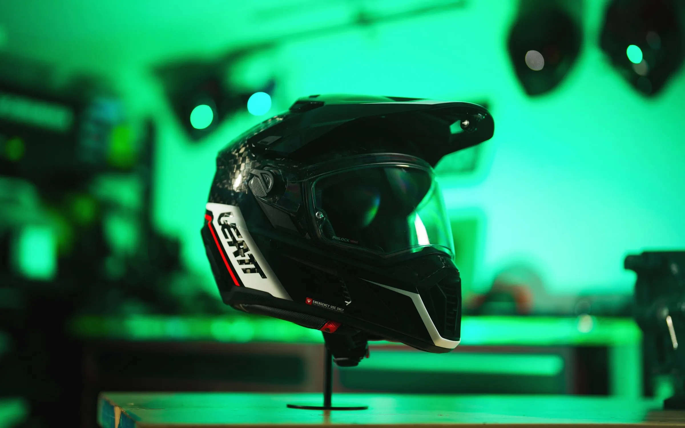 Leatt ADV 9.5 V25 Carbon hero